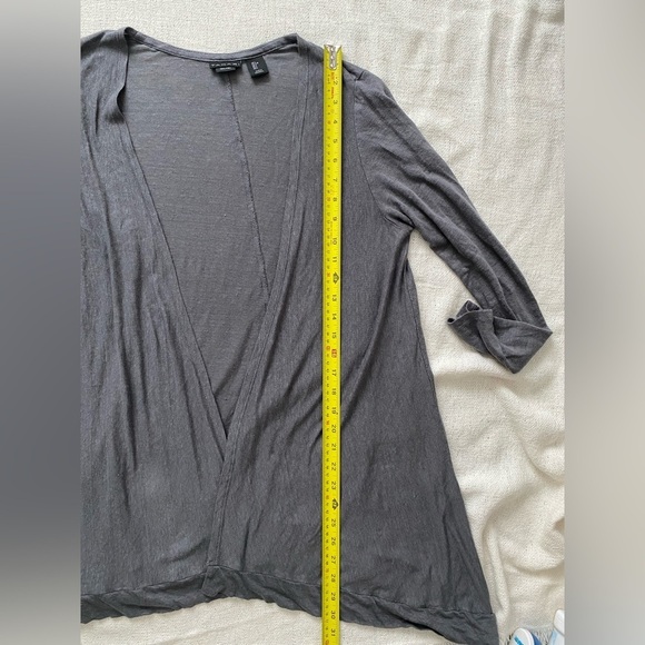 TAHARI 100% Linen Lightweight Gray Long Sleeve Cardigan Size L - Picture 8 of 10
